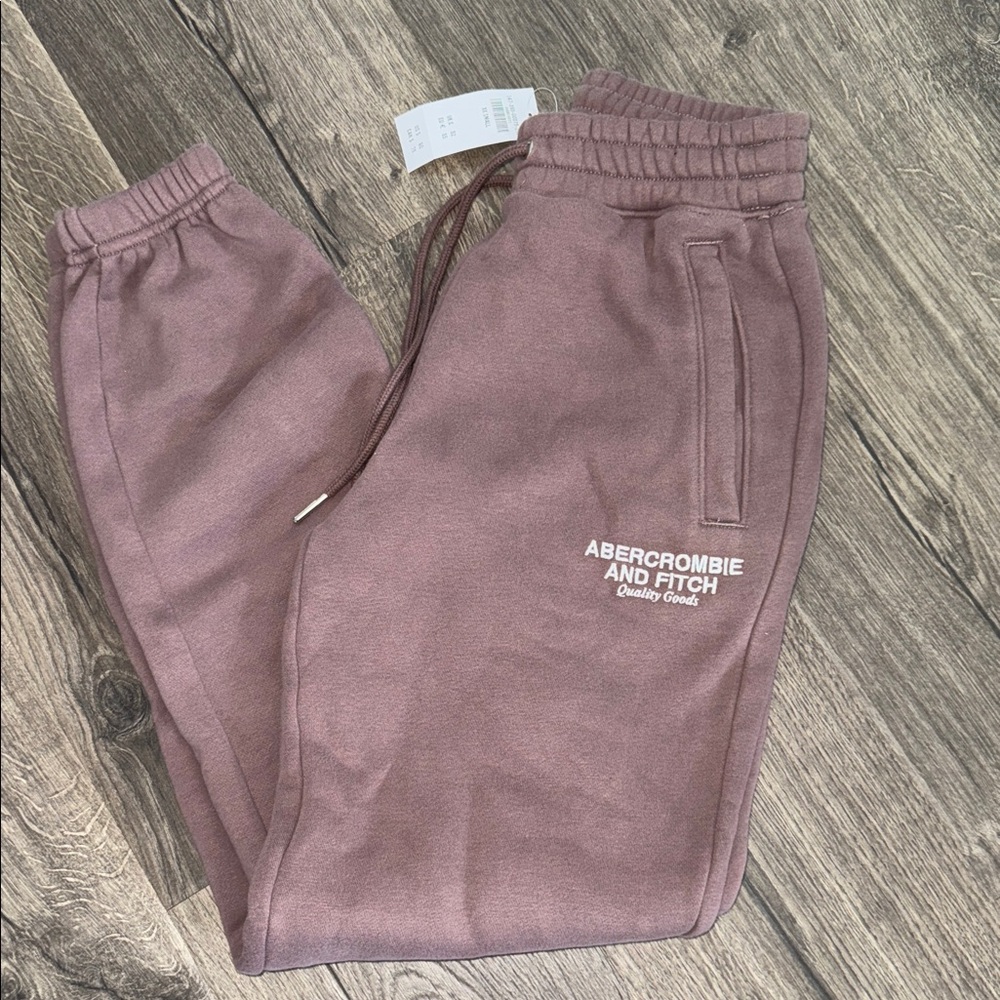 Abercrombie joggers